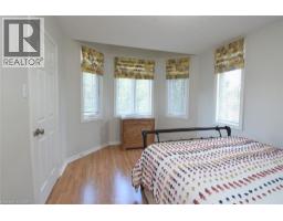 470 Amanda Crescent, Burlington, ON L7L6H5 Photo 34