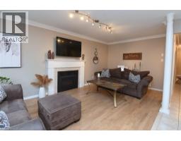 Living room - 470 Amanda Crescent, Burlington, ON L7L6H5 Photo 18