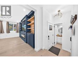 136 Templehill Drive NE - photo 4