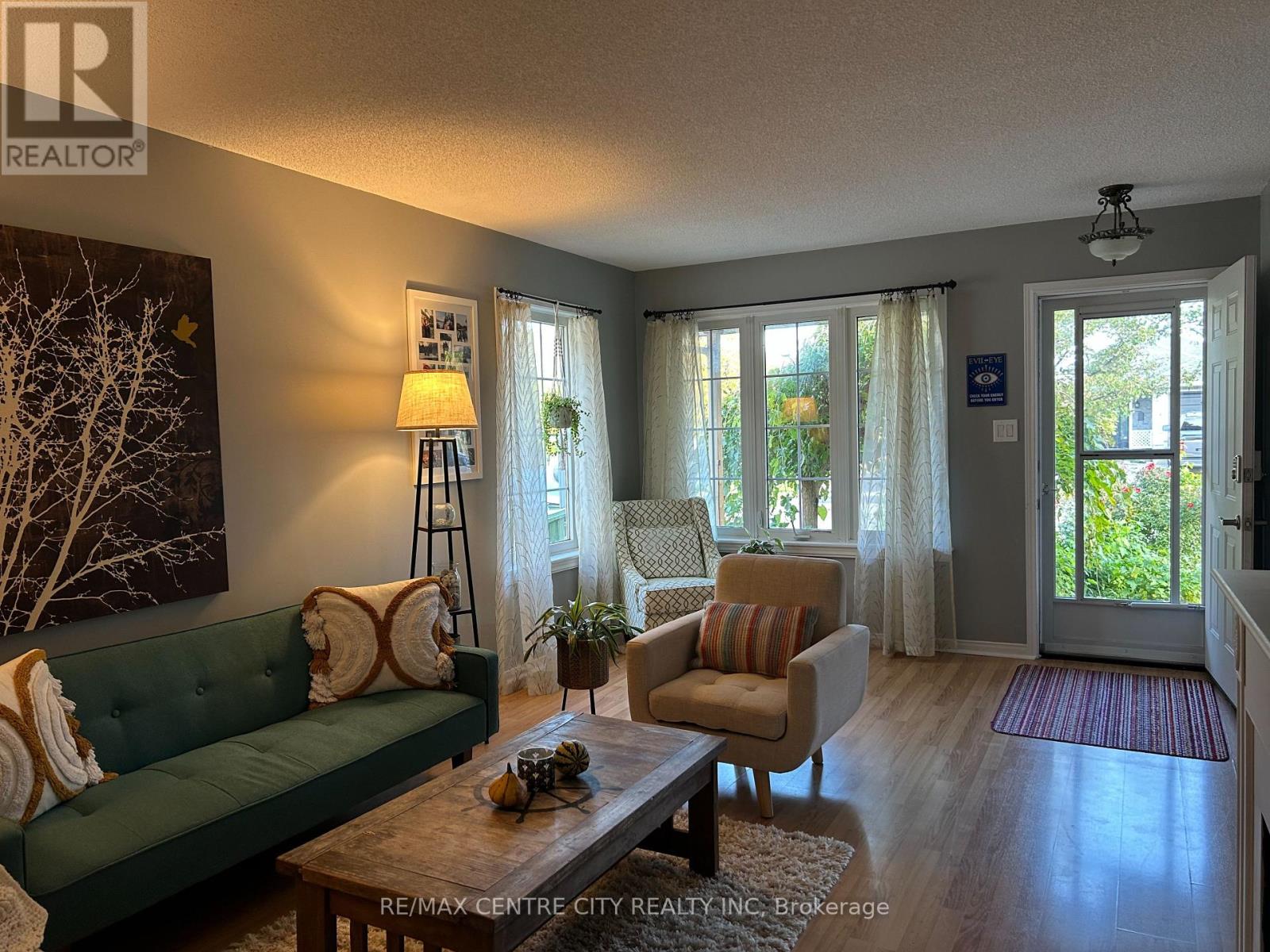 21 JUNO DRIVE - Image 3