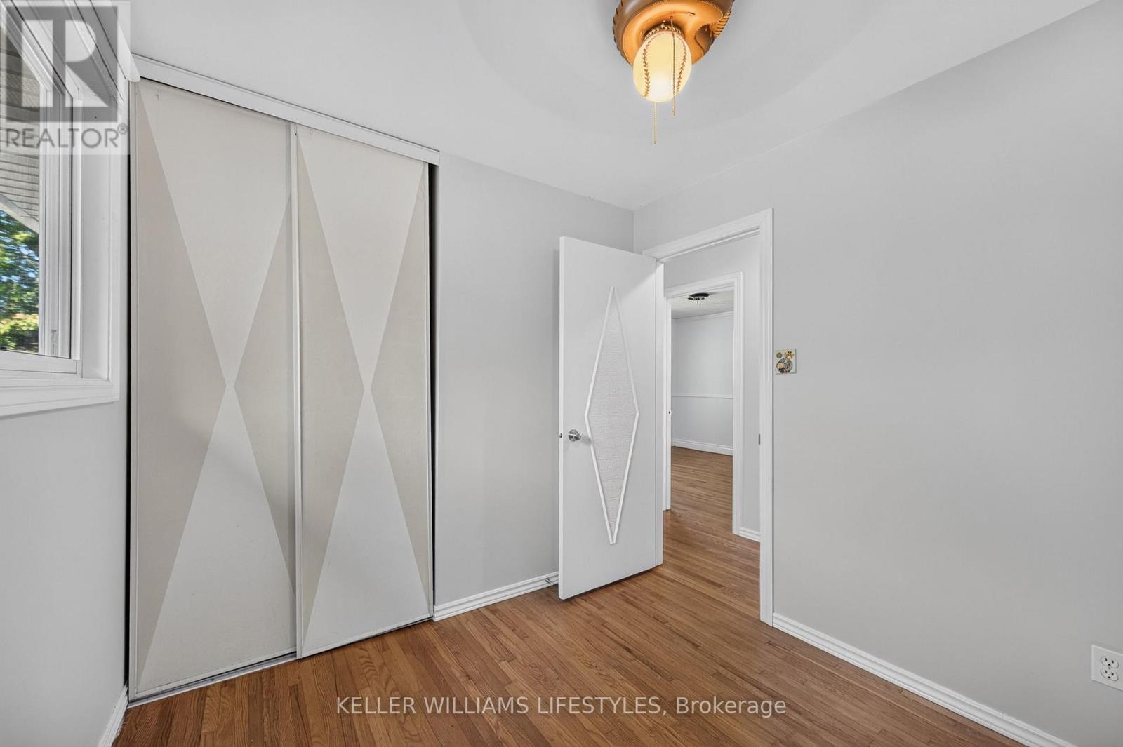42 STROUD CRESCENT - Image 13