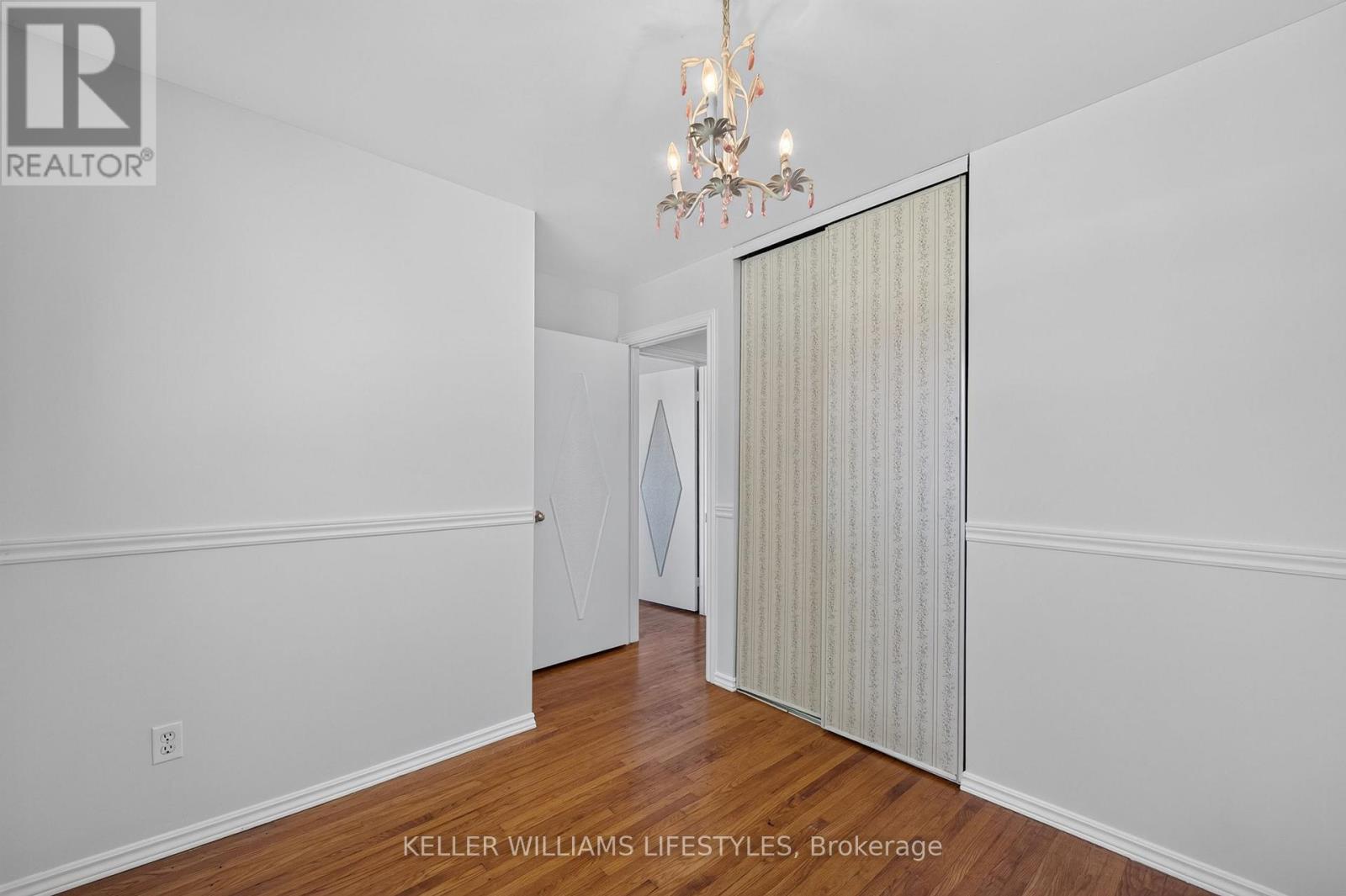 42 STROUD CRESCENT - Image 15