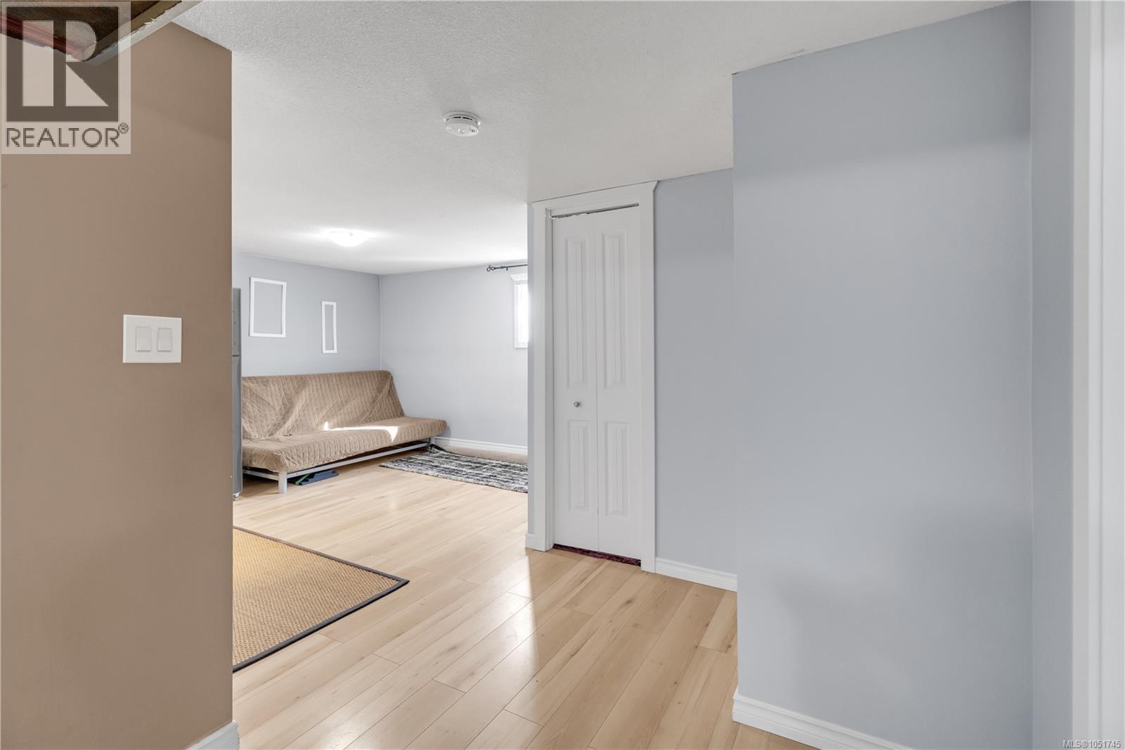 10579 Youbou Rd - 30