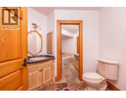 14966 Carrs Landing Road, Lake Country, BC V4V1C5 Photo 46