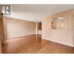 42 Roblyn Way, Ottawa, ON K2G5Z5 Photo 9