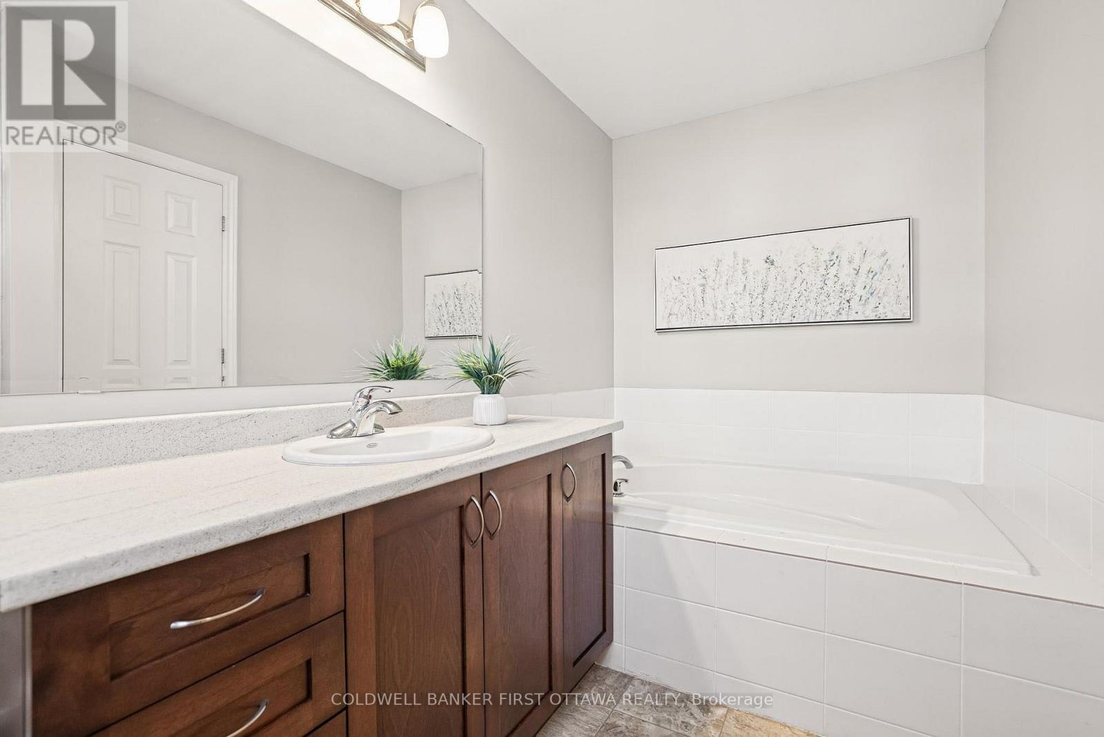 151 CALVINGTON AVENUE - 20