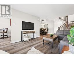151 Calvington Avenue, Ottawa, ON K2T0H8 Photo 8