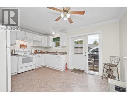 106 Lorne Street, Montague, ON K7A3L1 Photo 12