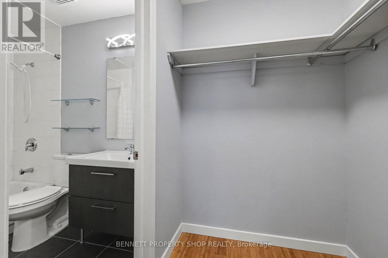 13 CANDOW CRESCENT - 11