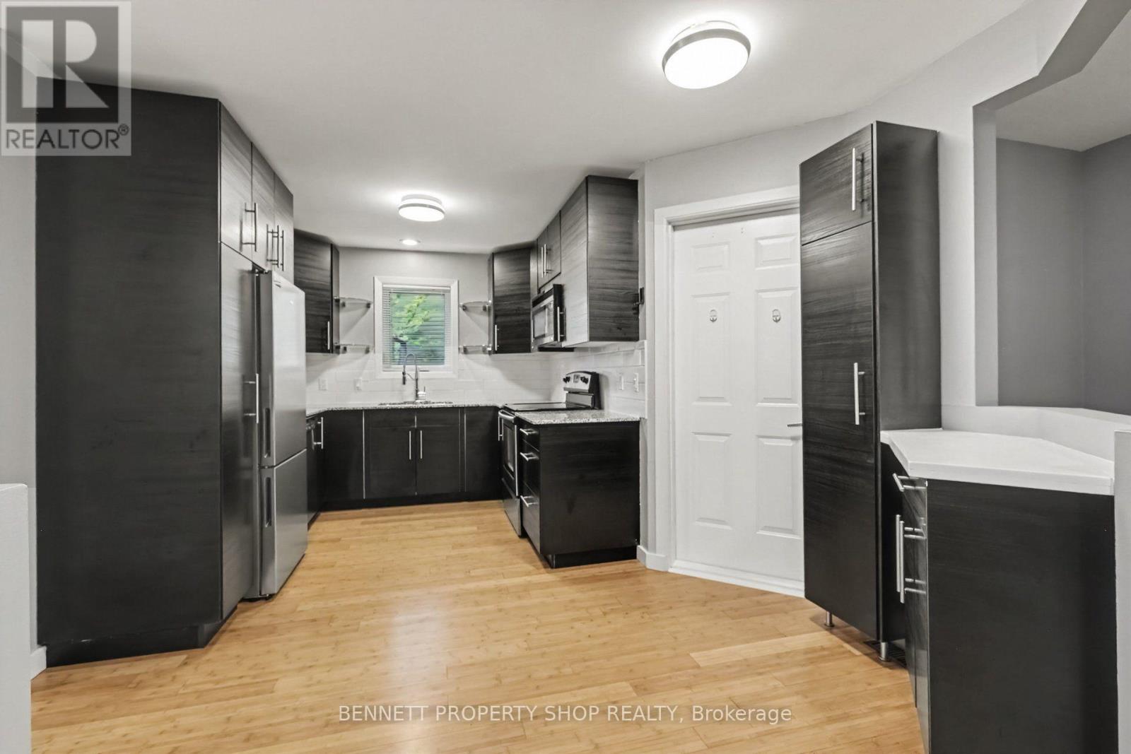 13 CANDOW CRESCENT - 4