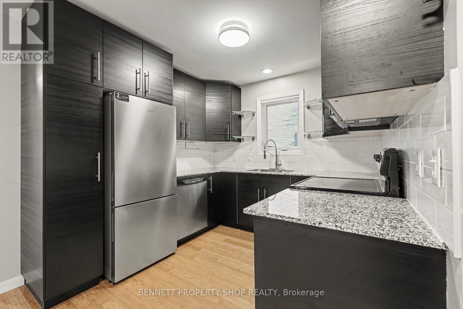 13 CANDOW CRESCENT - 6