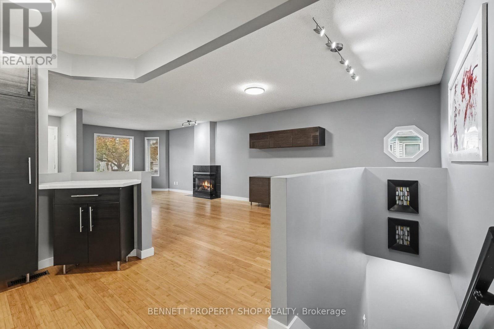 13 CANDOW CRESCENT - Image 7