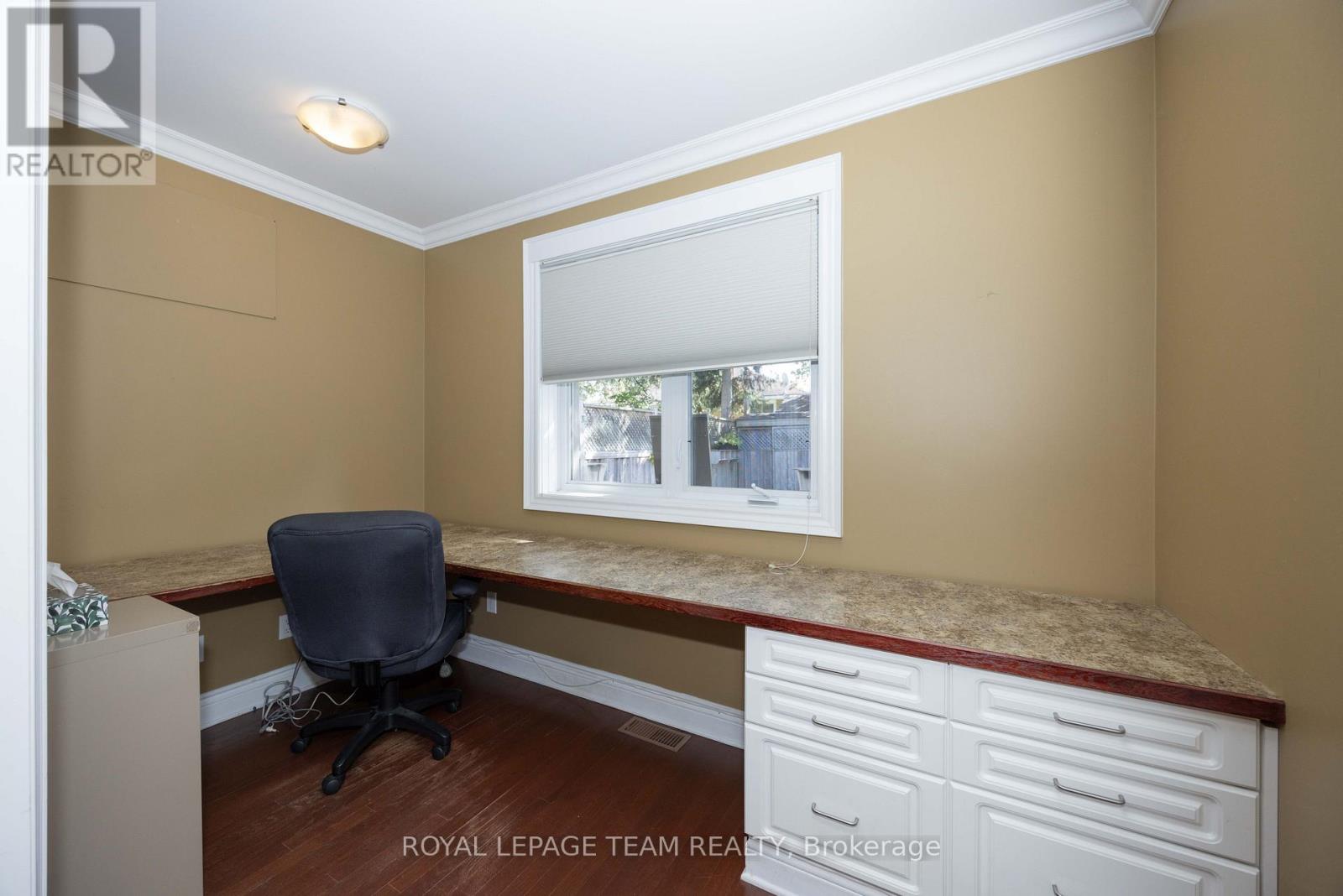 2128 BENJAMIN AVENUE - Image 18