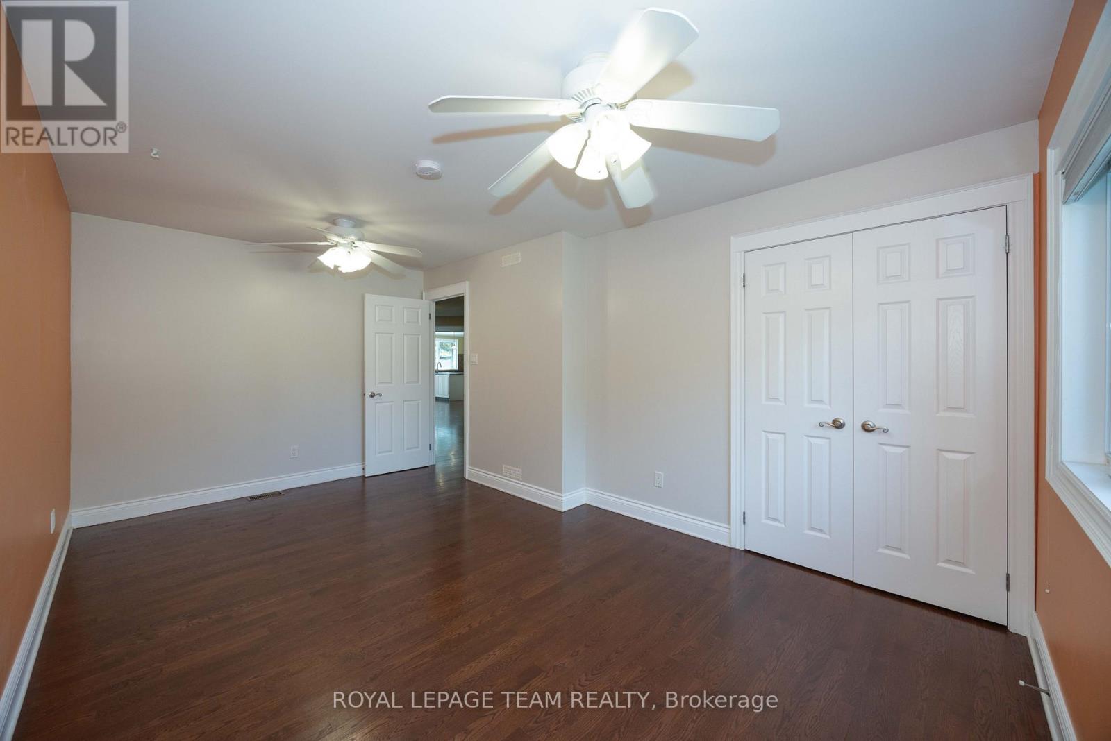 2128 BENJAMIN AVENUE - Image 23