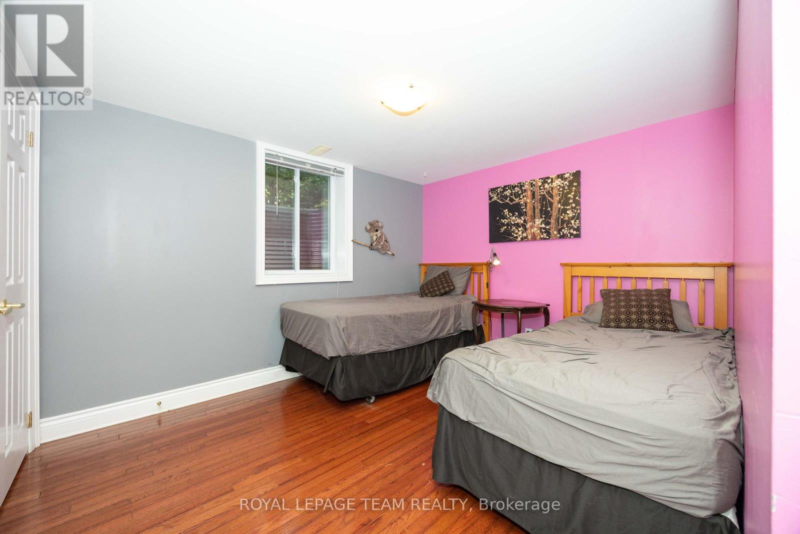 2128 BENJAMIN AVENUE - Image 31