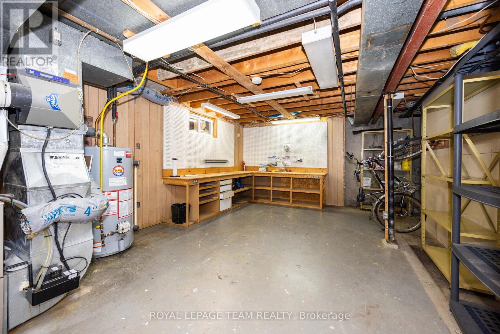 2128 BENJAMIN AVENUE - Image 36