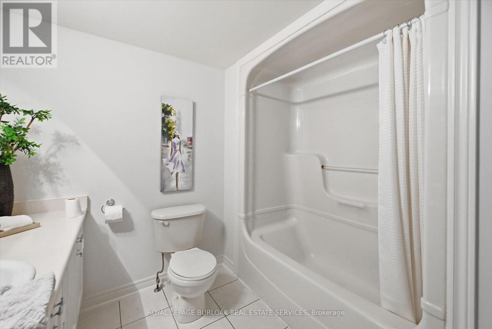 #11 705 CUMBERLAND AVENUE - 22