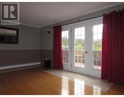 22 Petries Street thumbnail 3