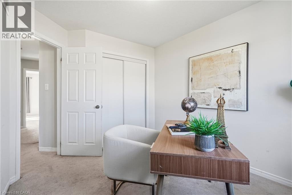 153 ENGLISH Lane - 19