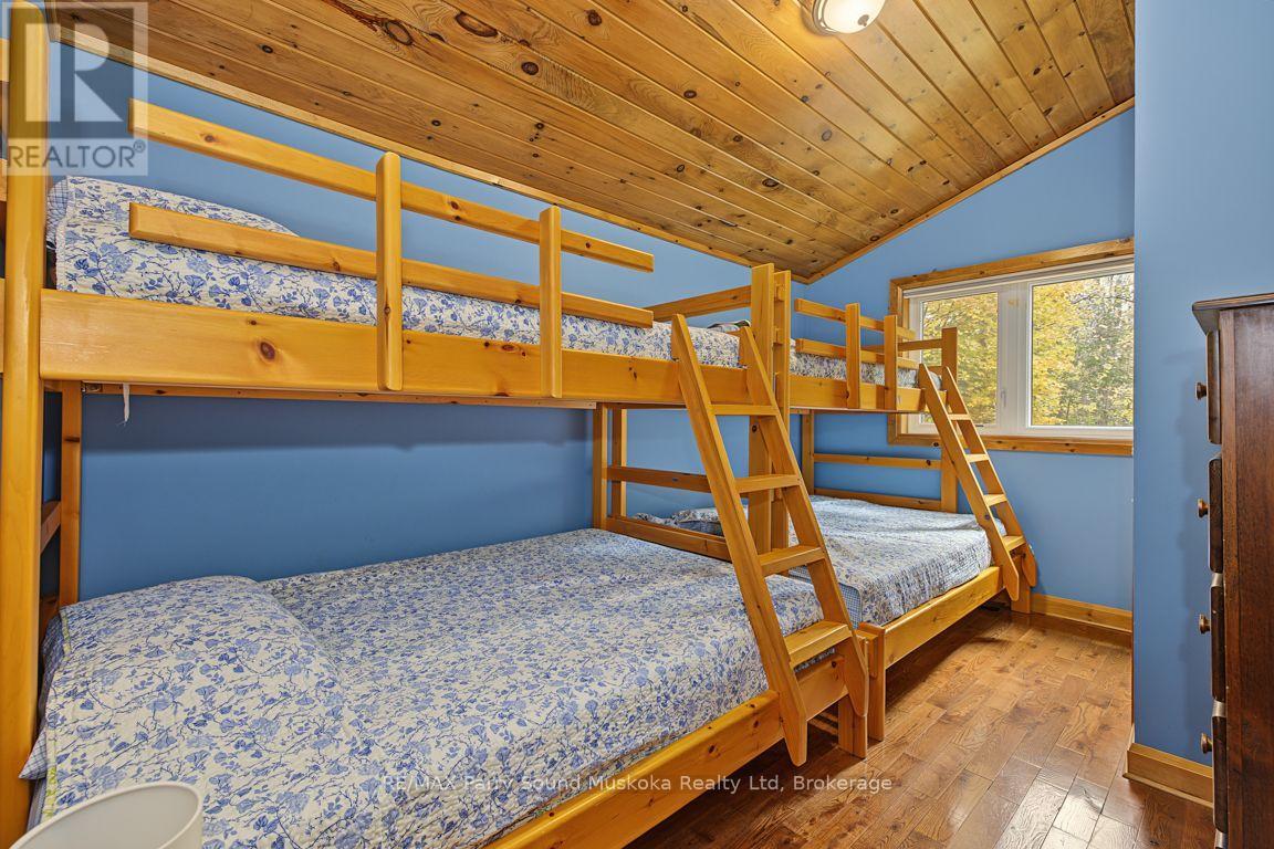 53 MORNINGSIDE DRIVE - 31