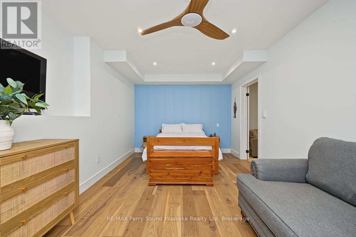 53 MORNINGSIDE DRIVE - 40