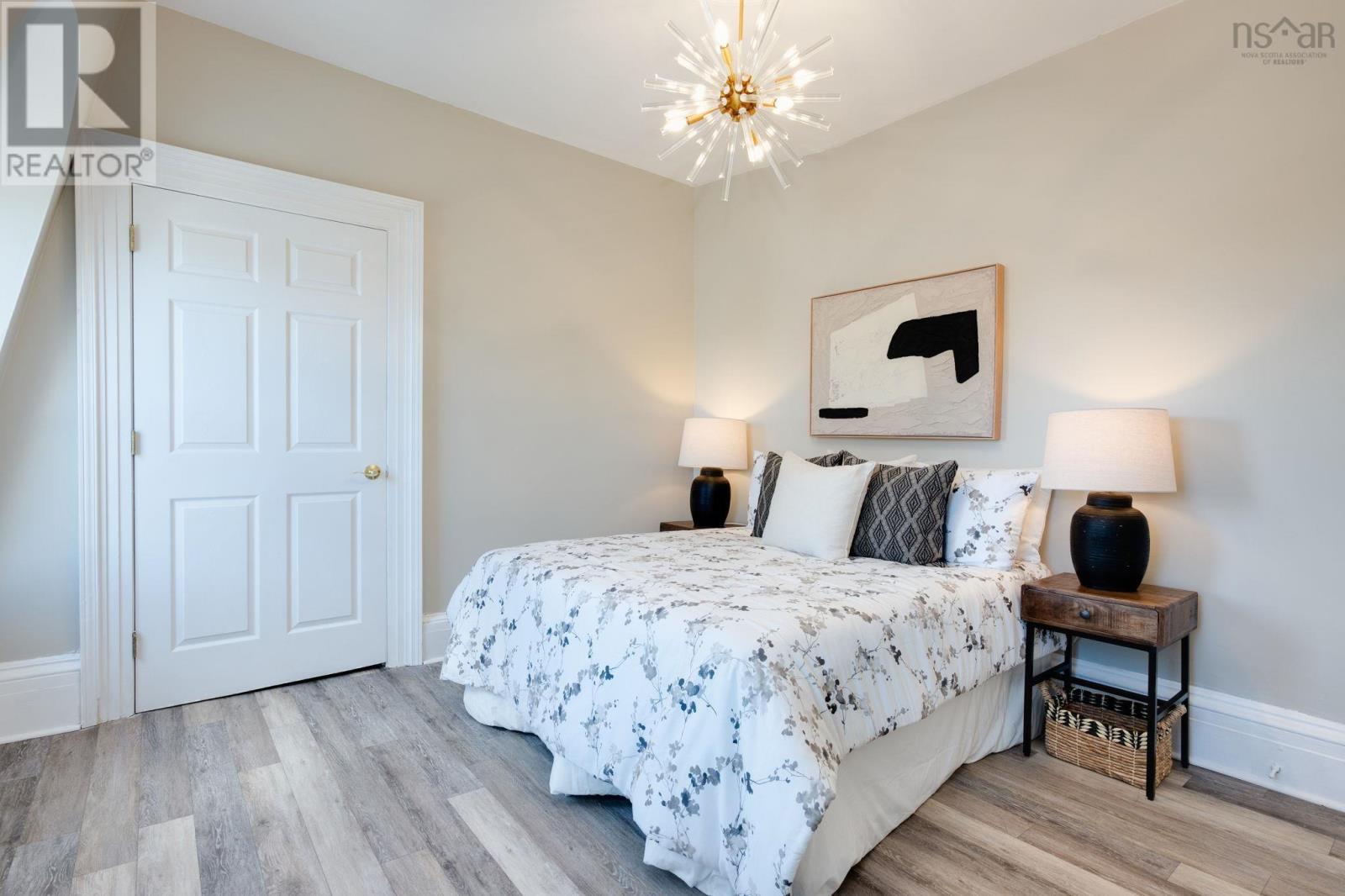 Property 29 of 53 of 2542 Gottingen Street