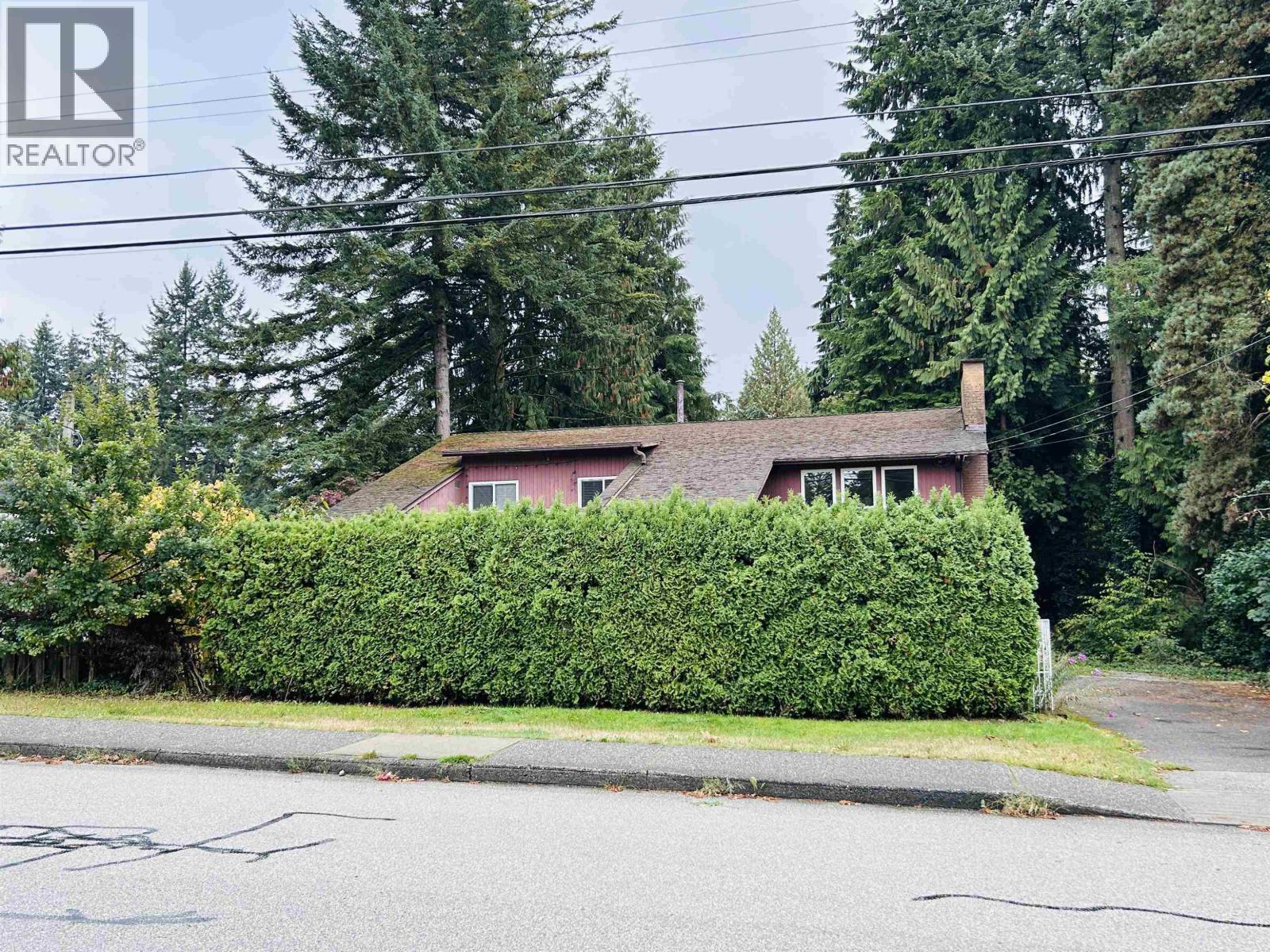 1404 WINSLOW AVENUE, Coquitlam - Image 1