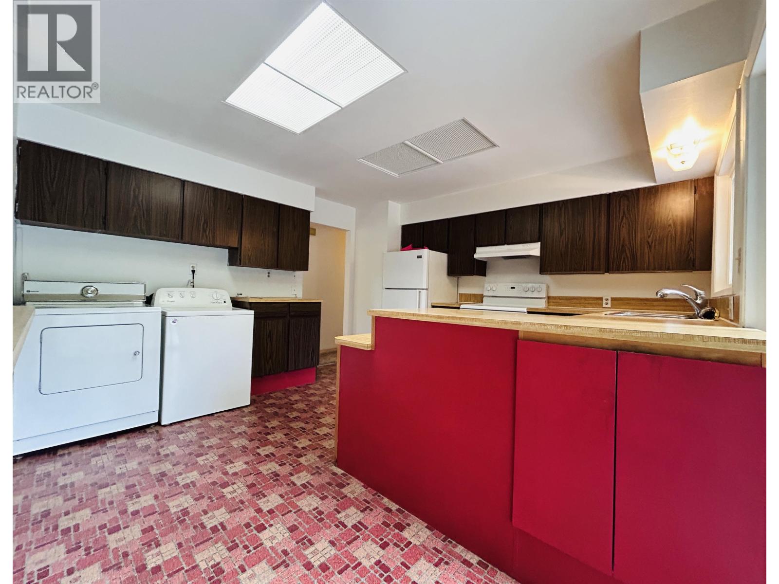 1404 WINSLOW AVENUE, Coquitlam - Image 1