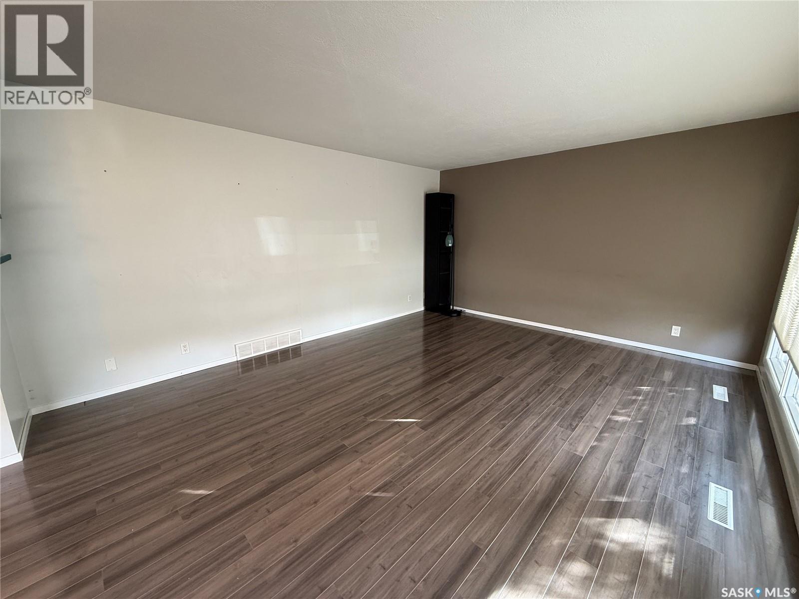 1141 Hartney AVENUE - 7