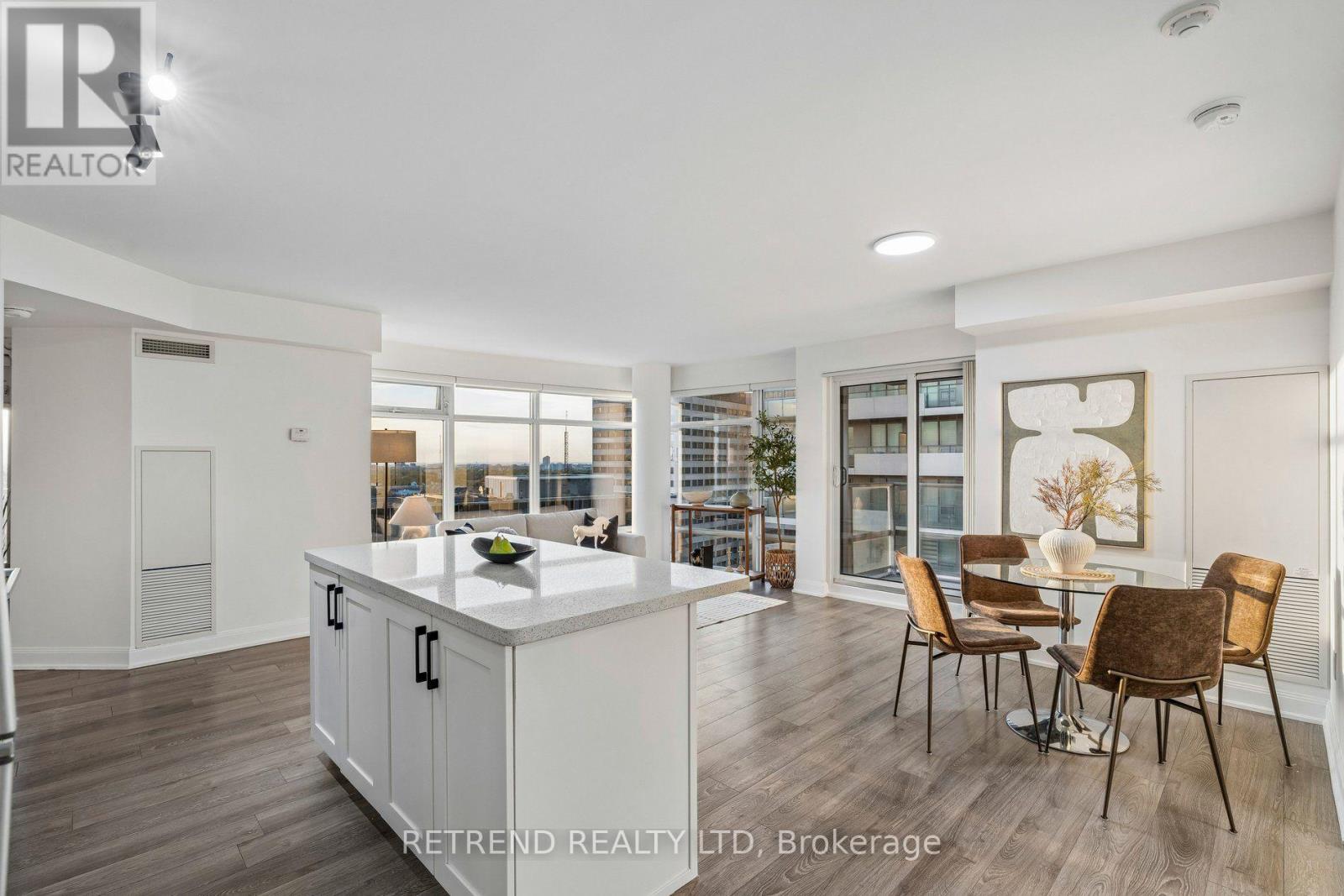 2808- 2191 Yonge Street, Toronto, ON photo 3