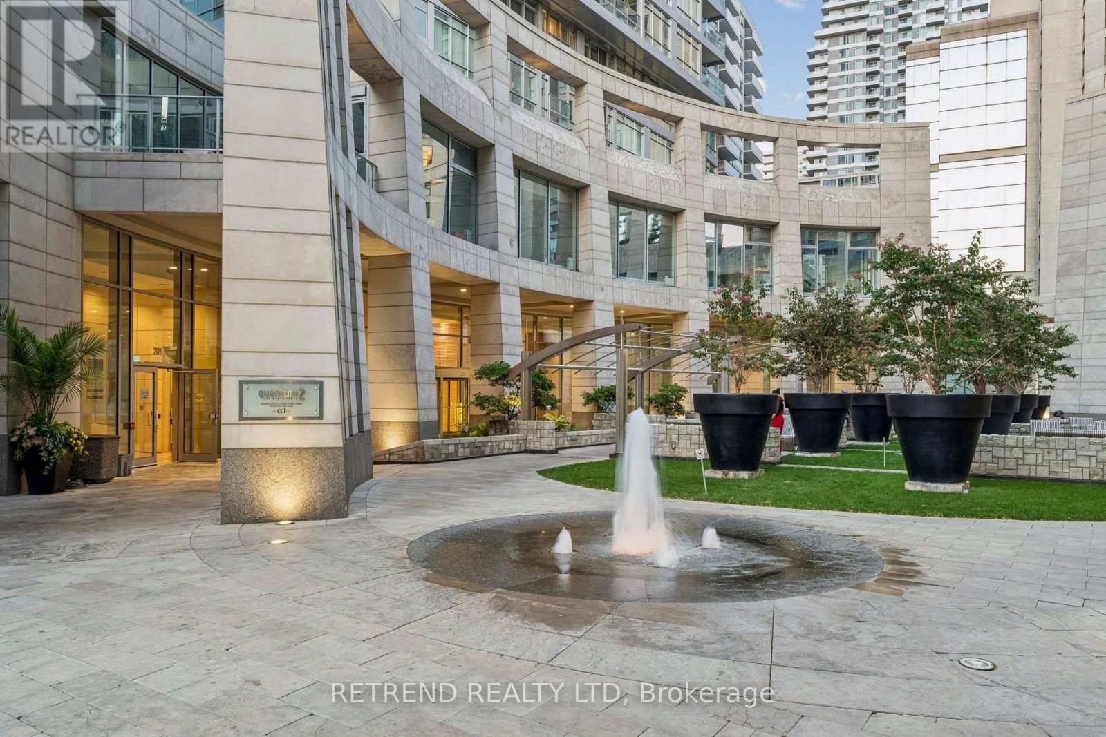 2808- 2191 Yonge Street, Toronto, ON photo 38
