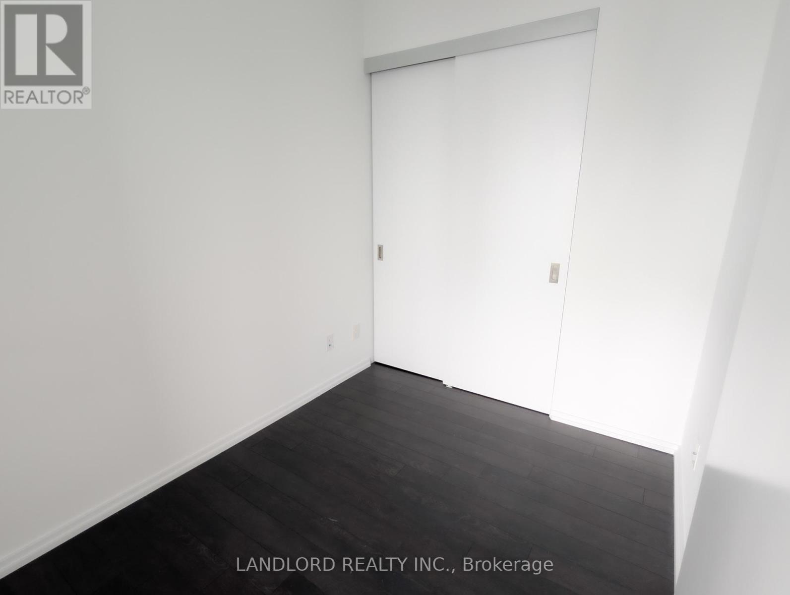 197 Yonge Street — photo 21