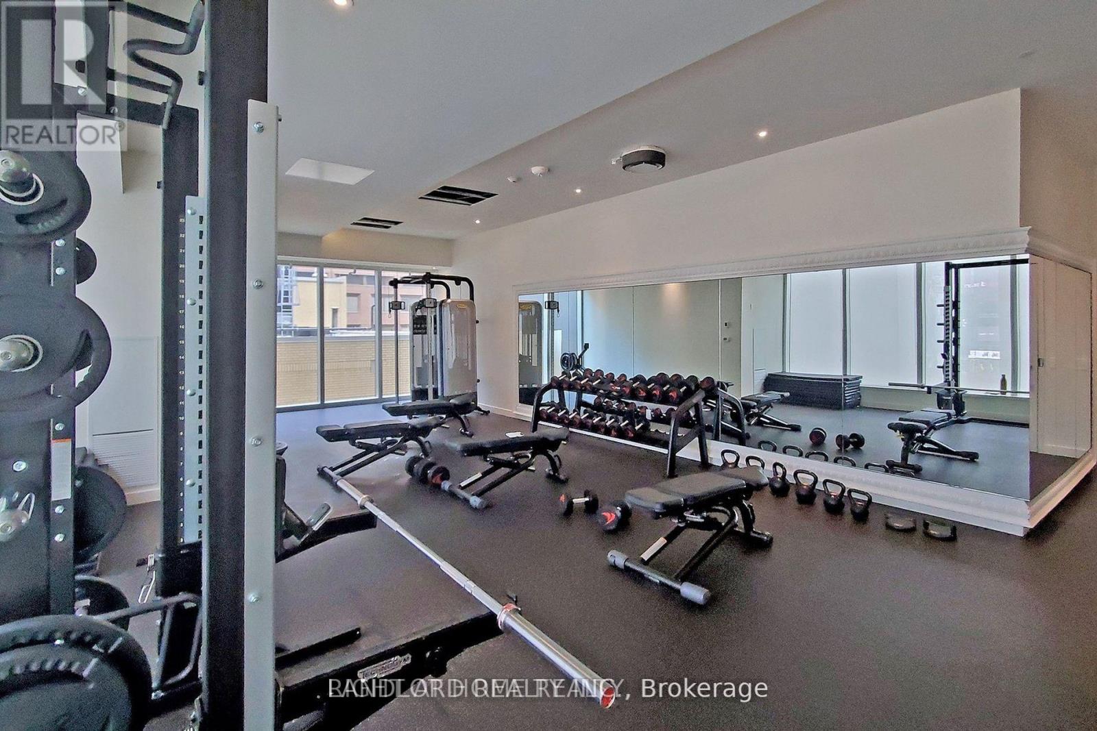 197 Yonge Street — photo 26
