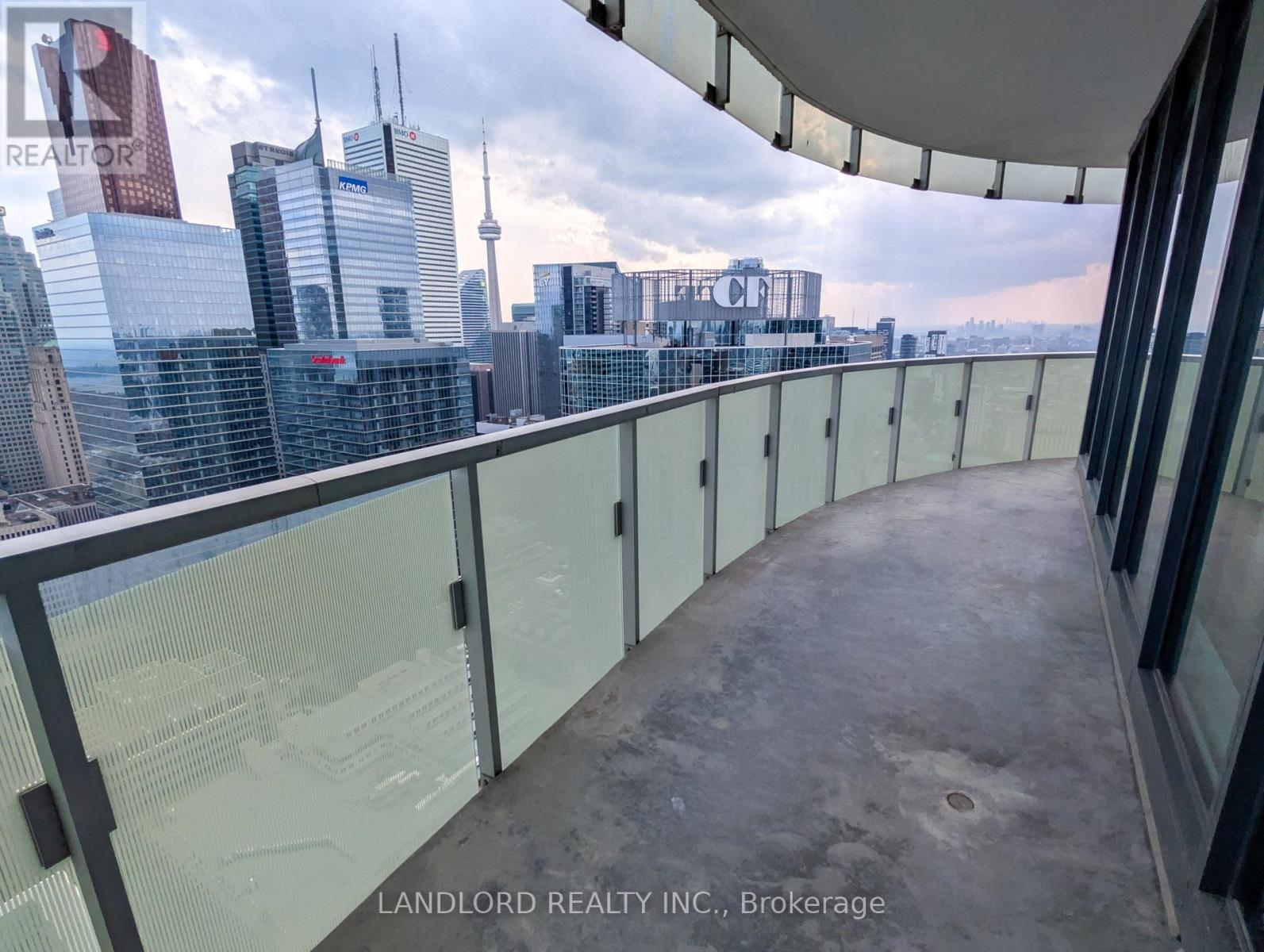197 Yonge Street — photo 8