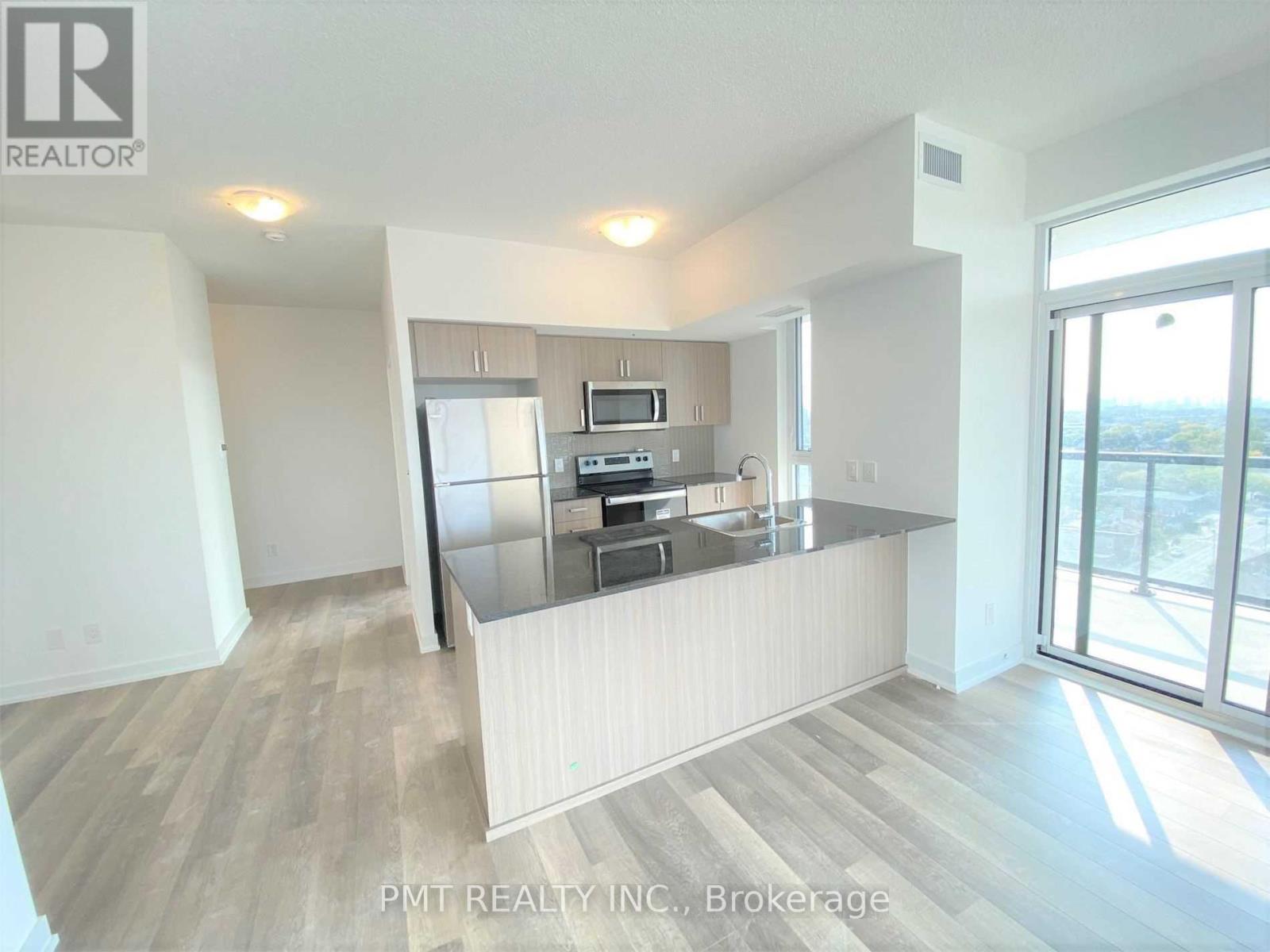 1603 Eglinton Avenue West — photo 3