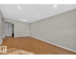10716 51 Av Nw, Edmonton, AB T6H0L2 Photo 10