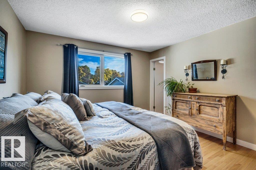 176 LAROSE DR - 18