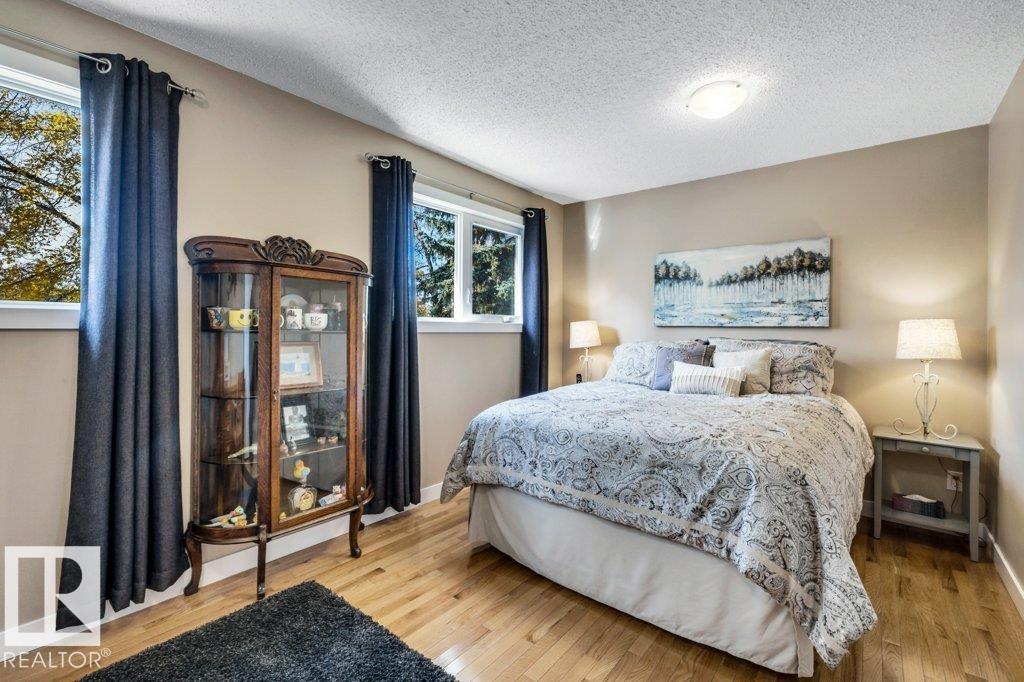 176 LAROSE DR - 22