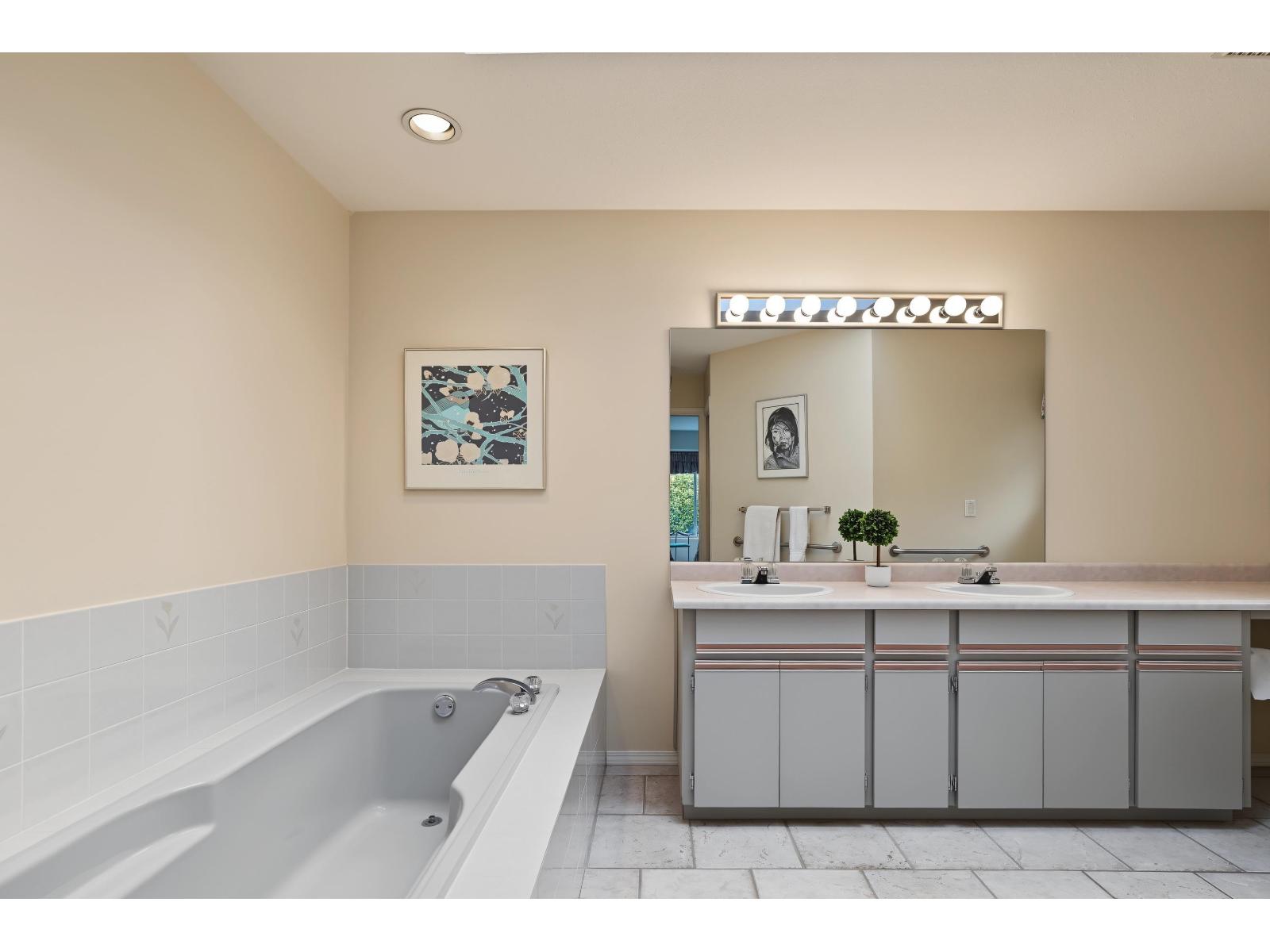Photo of 16155 16A AVENUE 26
