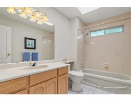 16155 16a Avenue, Surrey, BC V4A9J9 Photo 23