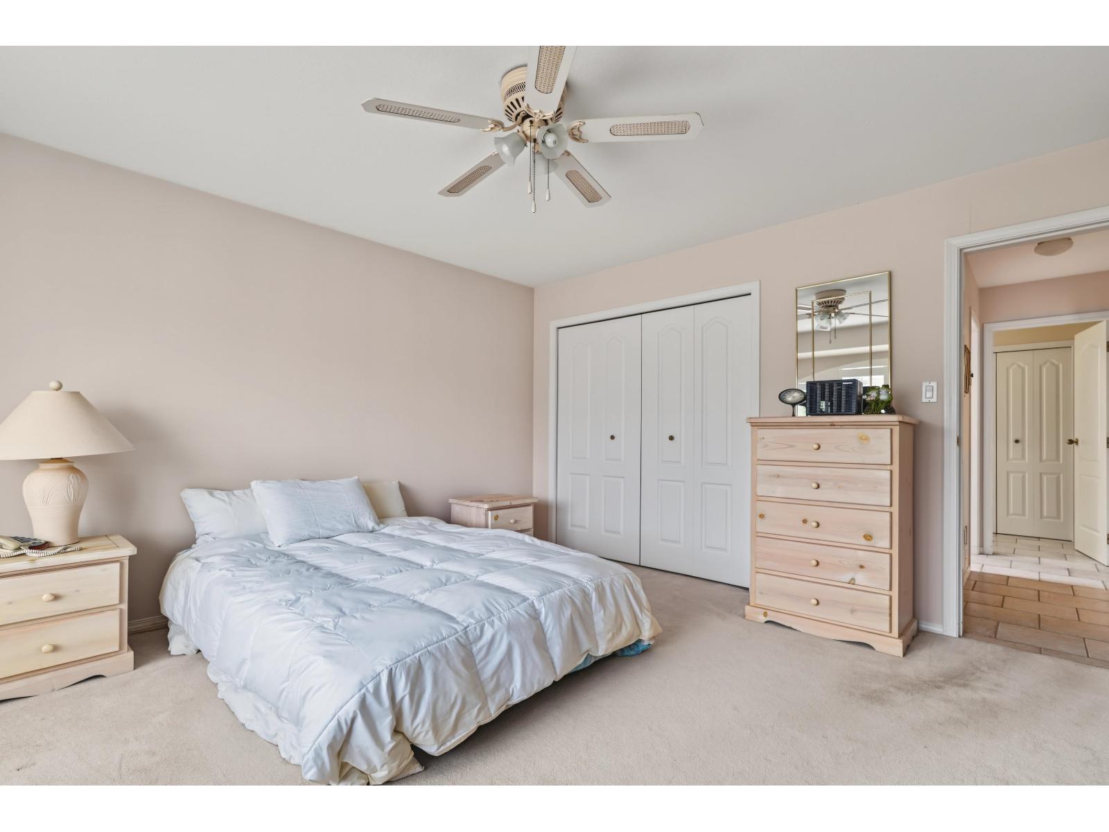 Photo of 16155 16A AVENUE 17