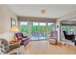 16155 16a Avenue, Surrey, BC V4A9J9 Photo 6