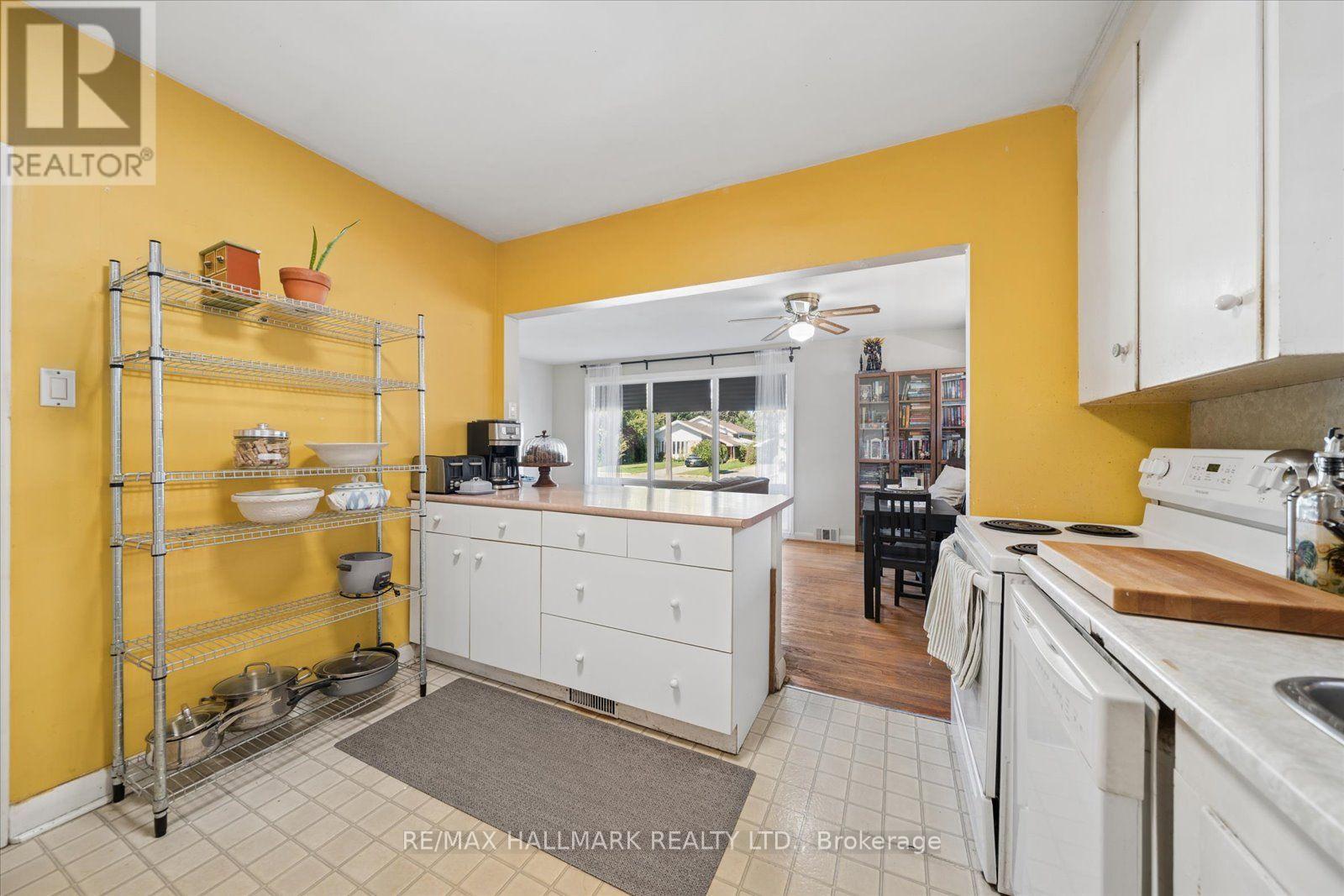 73 DEERFIELD ROAD - 19