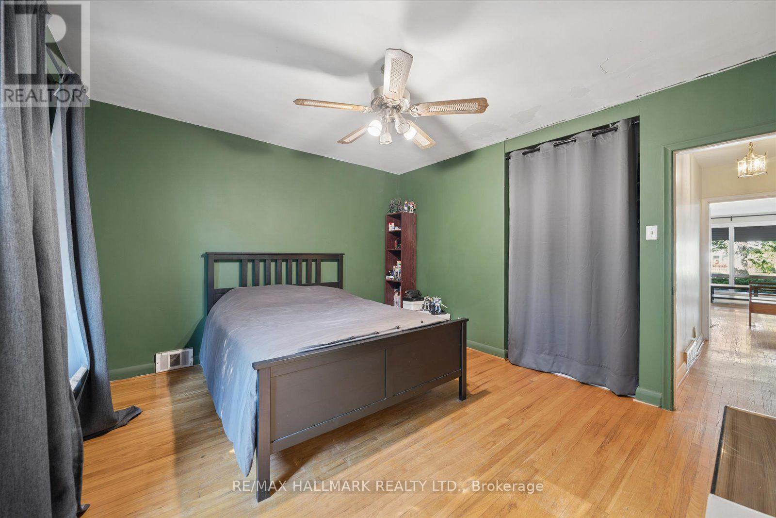 73 Deerfield Road, Toronto, ON photo 26