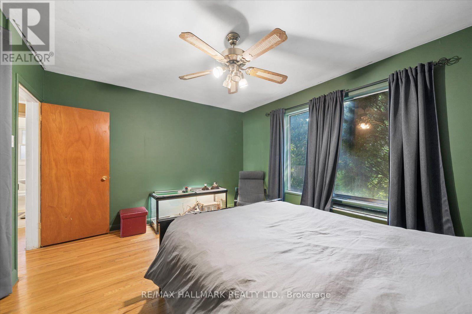 73 Deerfield Road, Toronto, ON photo 27