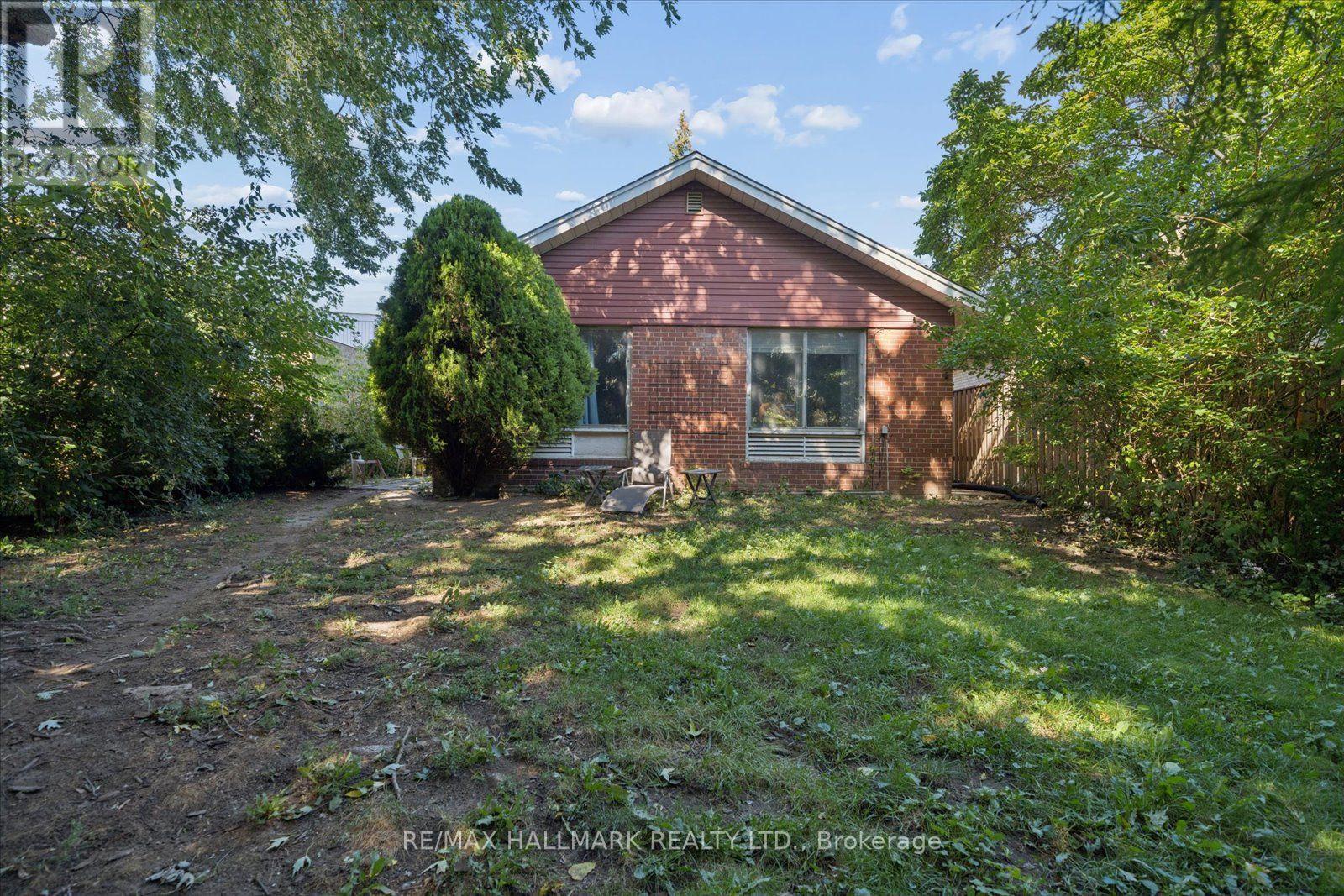 73 Deerfield Road, Toronto, ON photo 47