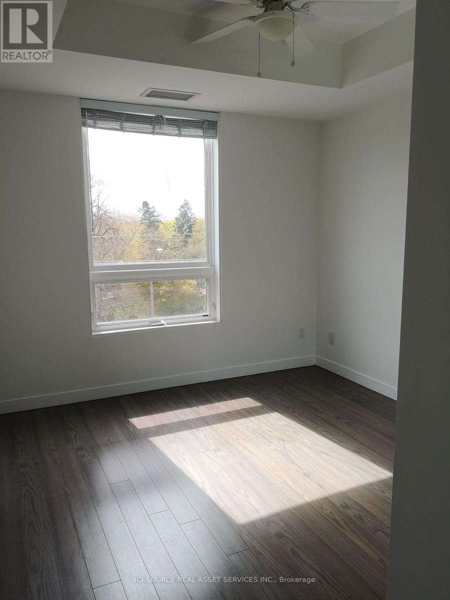 3560 St. Clair Avenue East — photo 8