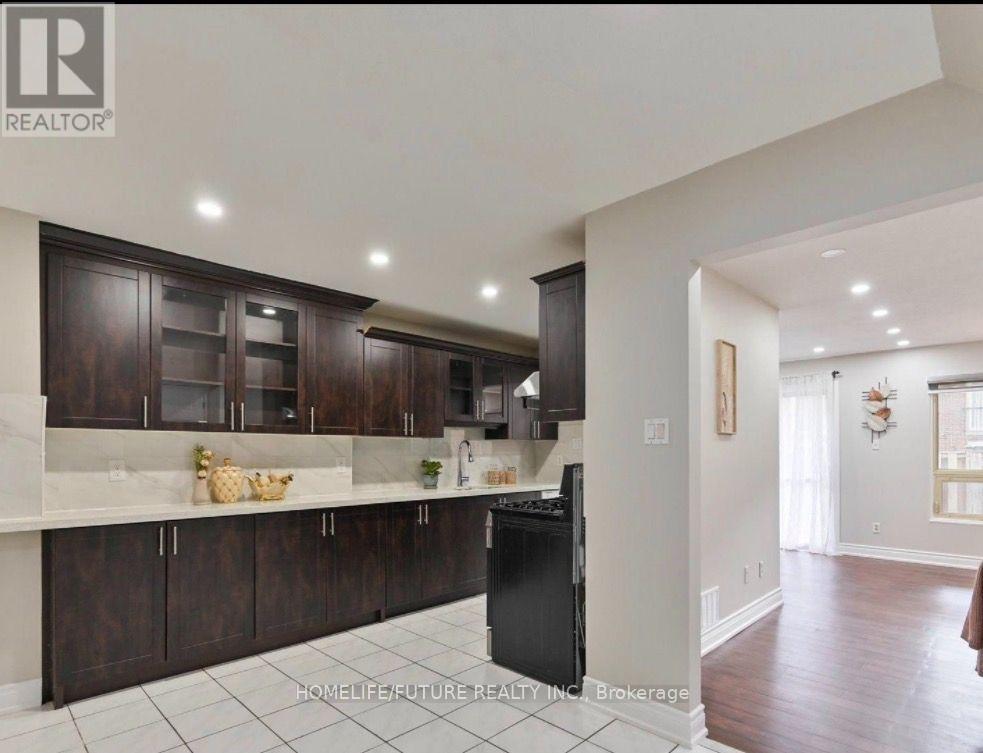 40 Dundalk Drive — photo 3