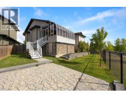 128 Mountain Avens Crescent, Fort Mcmurray, AB T9K0J5 Photo 35