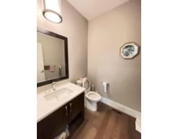 3000 Helc Place, Surrey, BC V3Z0C7 Photo 10
